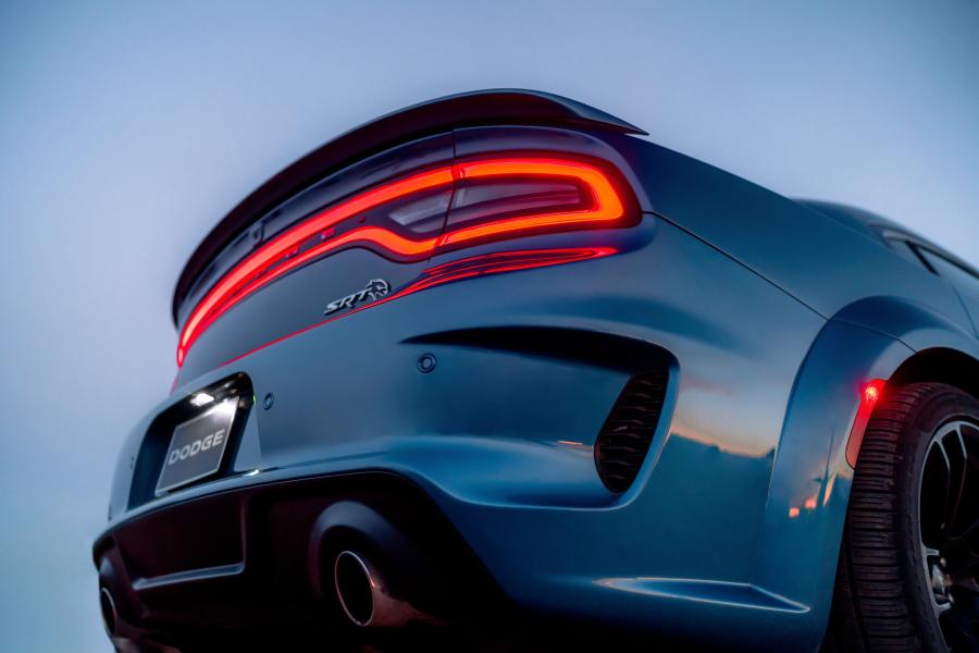 Детали экстерьера Dodge Charger SRT Hellcat Widebody 2019 года  (фото 43 из 93)